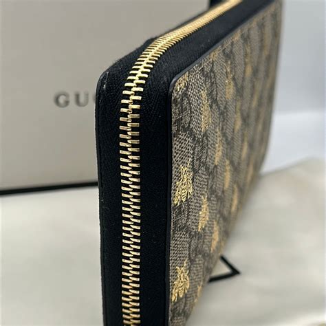 gucci bumblebee wallet.